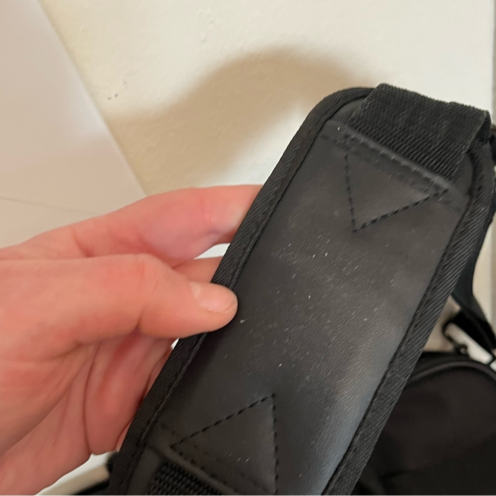 Black checkpoint airport security friendly travel work commute padded laptop bag - Picture 3 of 6